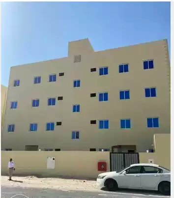 مسکونی املاک آماده 7+ اتاق خواب U/F اردوگاه کار  برای اجاره که در السد , دوحه #7148 - 1  image 